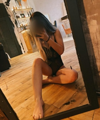 Анкета проститутки Кристина - Фото 1, Новокаре, 18 лет, №9883